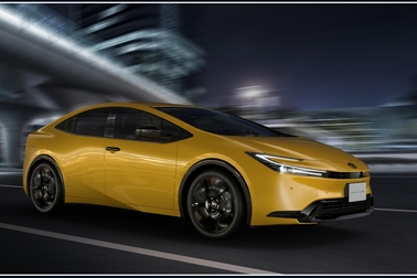 特別仕様車 G プラグインハイブリッド車 “Night Shade”(ベース車両はG プラグインハイブリッド車)